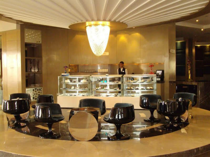 Yashail Hotel Haridwar Bagian luar foto